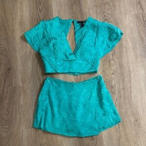 Forever 21- Teal Two-Piece Crop Top and Skirt Set- size small